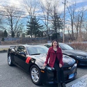 Meet your Posher, Nickie